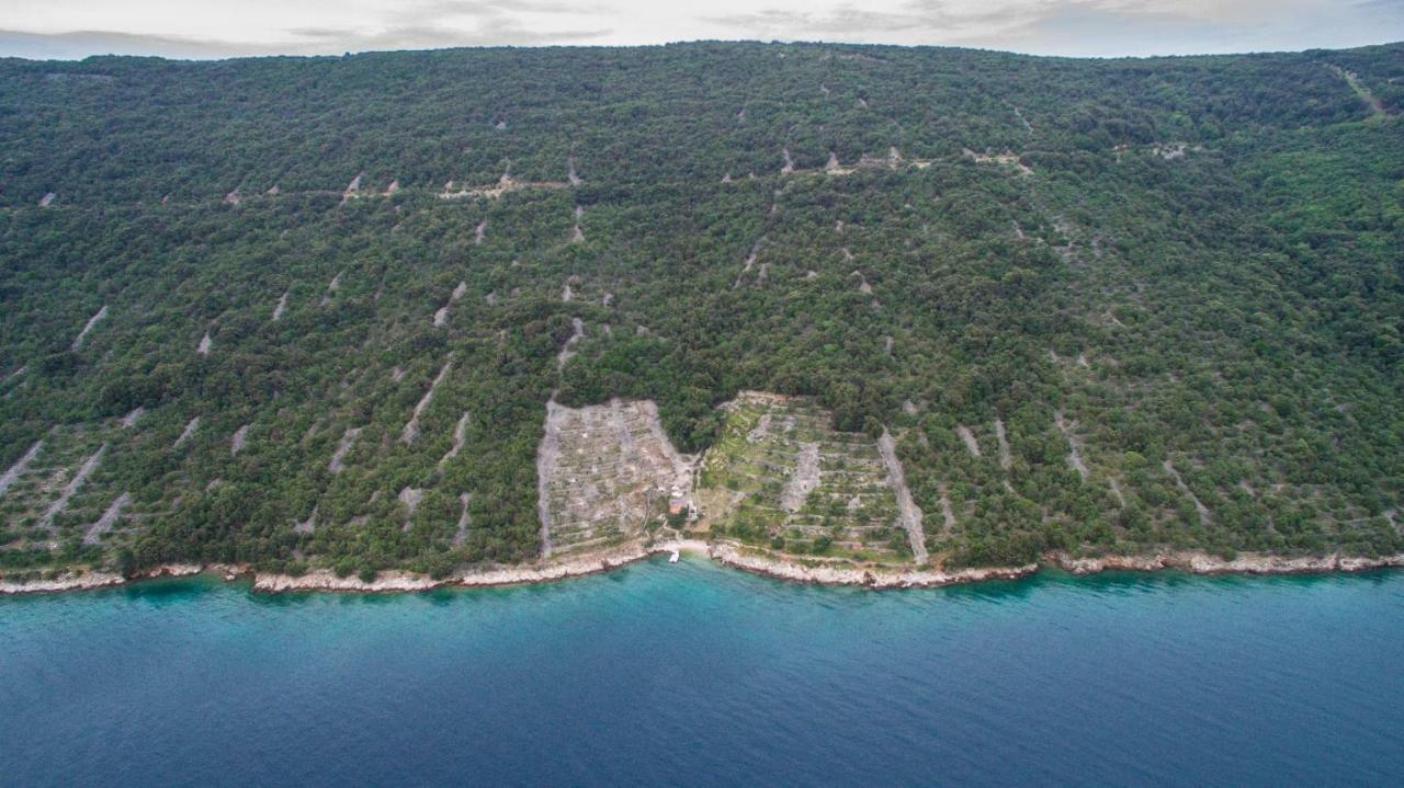 Buc-Vila Nada Villa Cres Exteriör bild